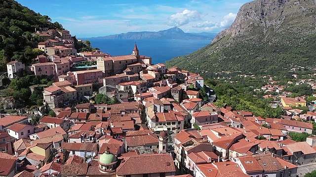 Turismo: Basilicata regina delle spiagge grazie alle prenotazioni online